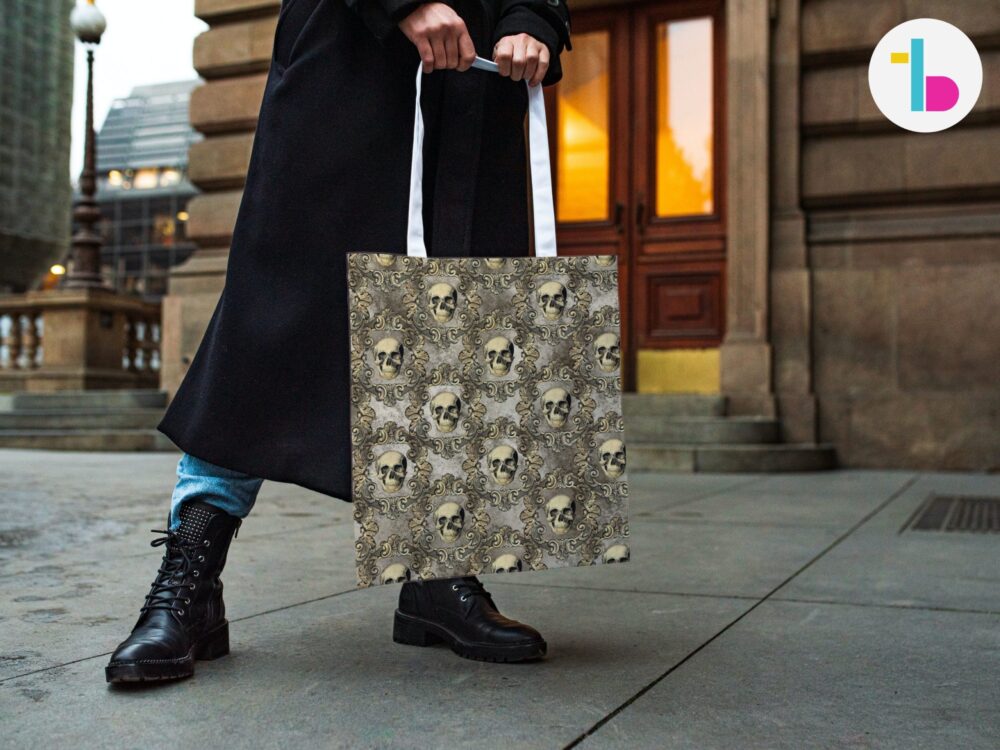 Skull tote bag